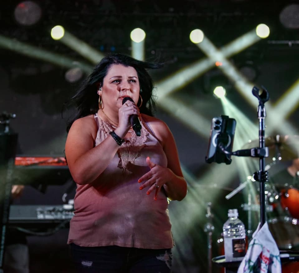LEE COMBOY - Lead Vocals -