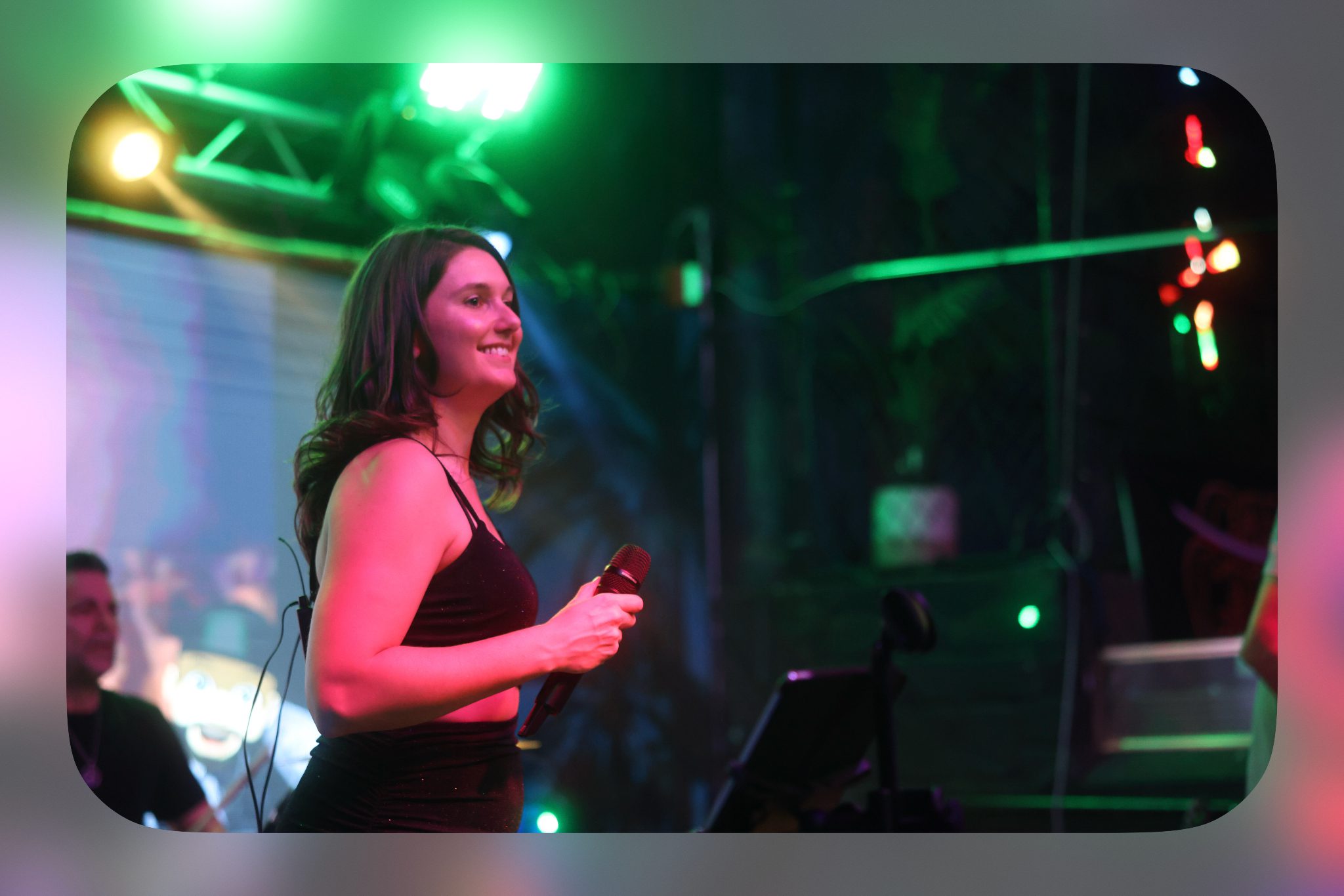 Introducing our new female lead vocalist, Beth Brewer! Listen above to a couple short clips of her singing Beyonce, Evanescence and Alicia Keys, and then get out to see her along with the rest of Thunderball at an upcoming show near you!