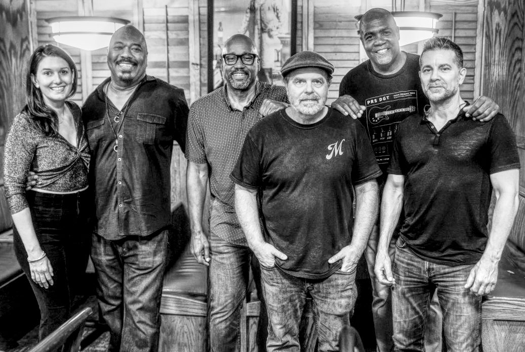 thunderball-band-lineup-bw